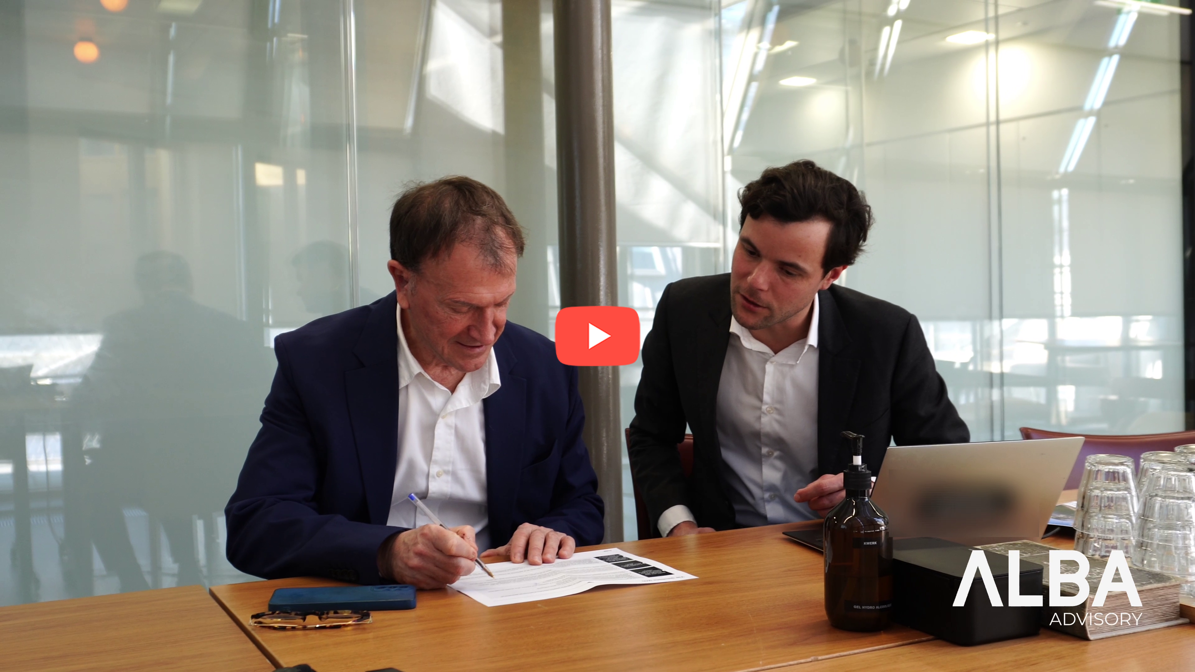 Alexandre Degouve, associé fondateur, et Bernard Bullet, associé, présentent Alba Advisory